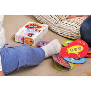 POJAZDY karty obrazkowe na sznureczku