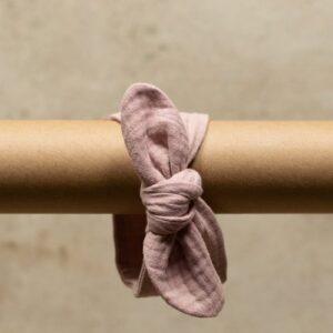 Opaska muślinowa niemowlęca pin up | GOTS | 0-3 mc | różowy pudrowy