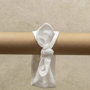 Opaska lniana wiązana w kokardę | 3-9 mc | biała