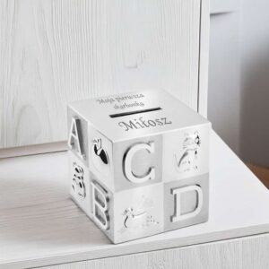Skarbonka ABC posrebrzana sześcian na chrzest z grawerem