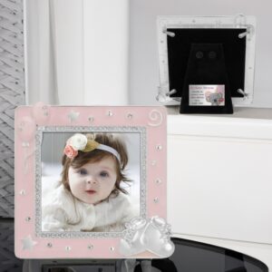 Różowa ramka buciki z cyrkoniami na chrzest z dedykacją