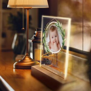 Chrzest Święty: Ramka LED drewno i akryl z personalizacją