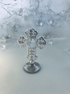Krzyż na chrzest platerowany srebrem SWAROVSKI z grawerem