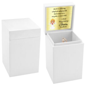 Białe pudełko prezentowe na Chrzest i Komunię z dedykacją