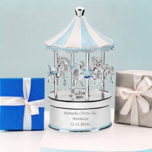 Pozytywka na chrzest posrebrzana karuzela koniki z grawerem