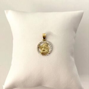 Wisiorek aniołek ze złota próby 333 w białym i żółtym kolorze