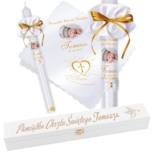 Chrzest: świeca i szatka ze zdjęciem, złote serce, grawer