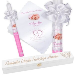 Chrzest/Komunia: świeca i szatka ze zdjęciem, grawer G18
