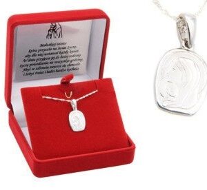 Chrzest: srebrny medalik Matka Boska z dzieciątkiem 925 z grawerem