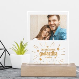 Miłosna ramka LED z akrylu ze zdjęciem, imionami i dedykacją